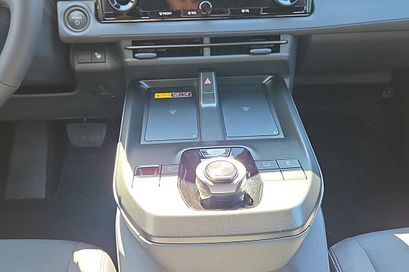 Toyota C-HR 21 of 21
