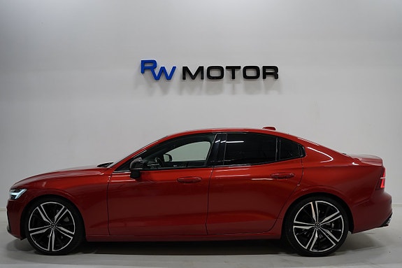 Volvo S60 3 of 5