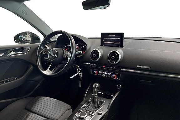 Audi A3 10 of 26