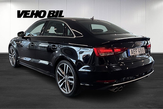 Audi A3 4 of 26
