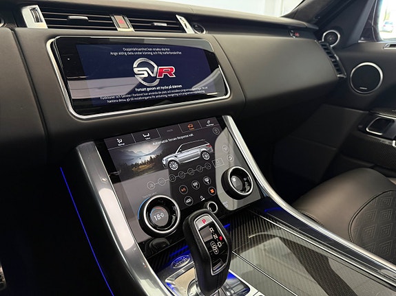 Land Rover Range Rover Sport 19 of 30