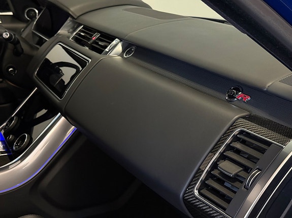 Land Rover Range Rover Sport 21 of 30
