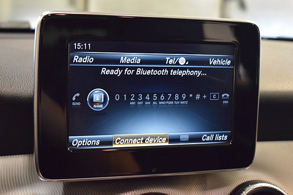 Mercedes-Benz CLA180 11 of 13