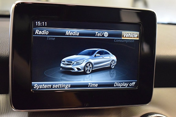 Mercedes-Benz CLA180 12 of 13