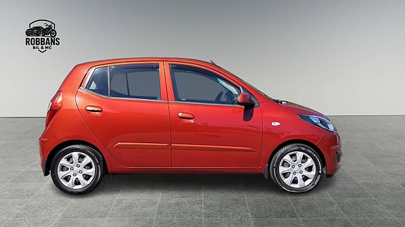 Hyundai i10 4 of 5