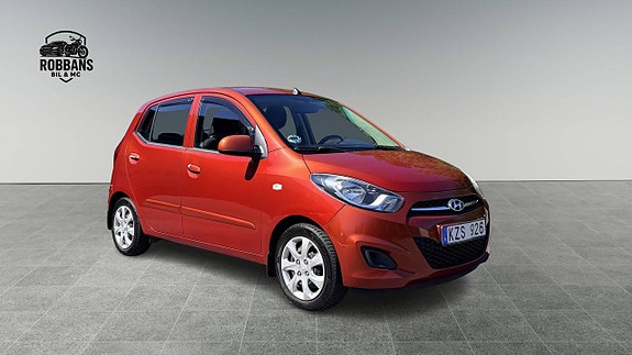Hyundai i10 3 of 5