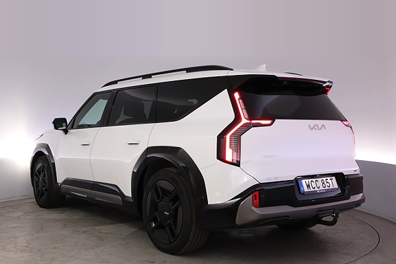 Kia EV9 4 of 5