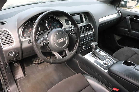 Audi Q7 6 of 18