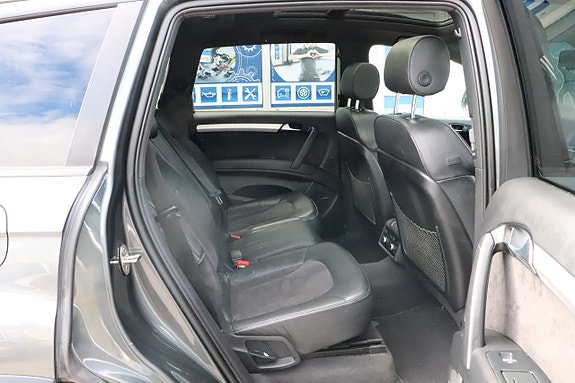 Audi Q7 15 of 18