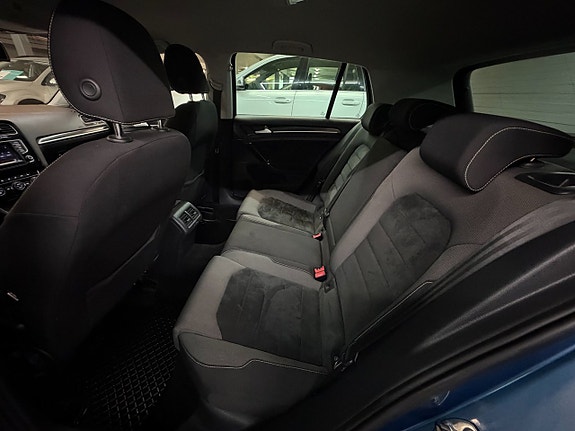Volkswagen Golf I 11 of 17