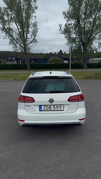 Volkswagen Golf VII 5 of 5