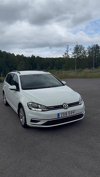 Volkswagen Golf VII 3 of 5