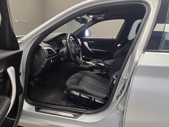 BMW 118d 12 of 15