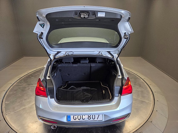 BMW 118d 9 of 15