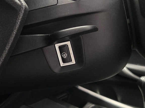 BMW 118d 14 of 15