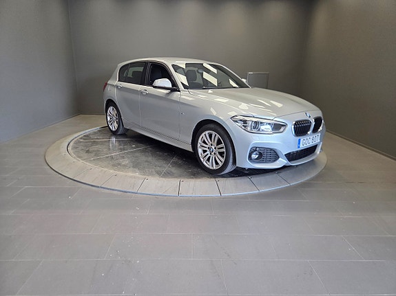 BMW 118d 7 of 15