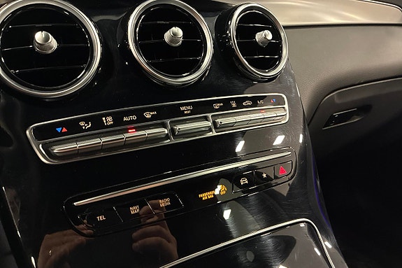 Mercedes-Benz GLC300 de 19 of 30