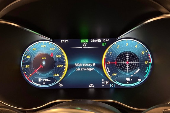 Mercedes-Benz GLC300 de 23 of 30