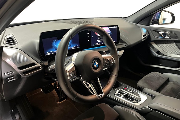 BMW 120 14 of 23