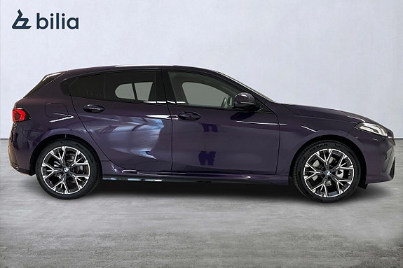 BMW 120 18 of 23