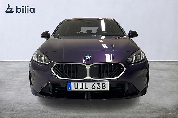 BMW 120 6 of 23