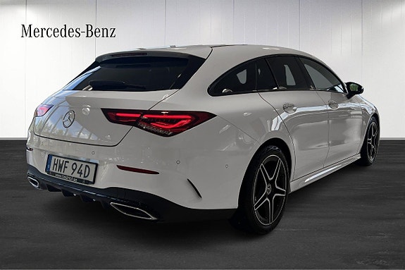 Mercedes-Benz CLA200 4 of 5