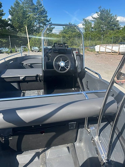 Pioner 15 Allround +Yamaha F40 +80km-trailer 3 of 4