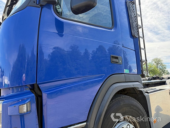 Lastväxlare Volvo FM 6X2 med schaktflak 16 of 27