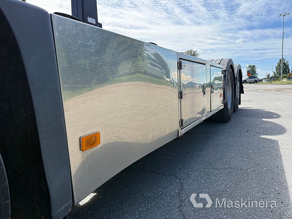 Lastväxlare Volvo FM 6X2 med schaktflak 20 of 27