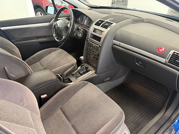 Peugeot 407 8 of 11