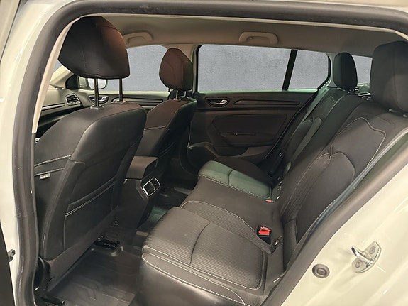Renault Megane 12 of 24