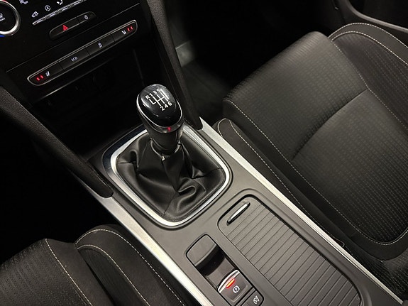 Renault Megane 21 of 24