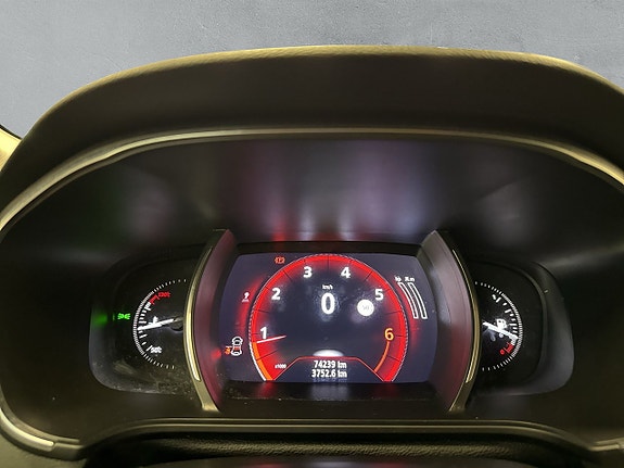 Renault Megane 17 of 24