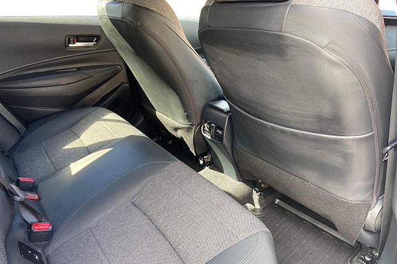 Toyota Corolla 14 of 20