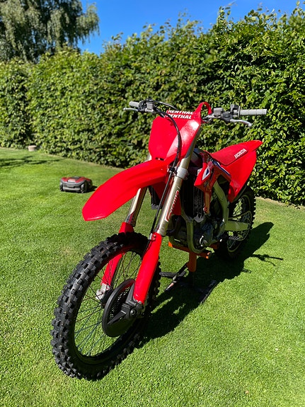 Honda CRF450R 4 of 5