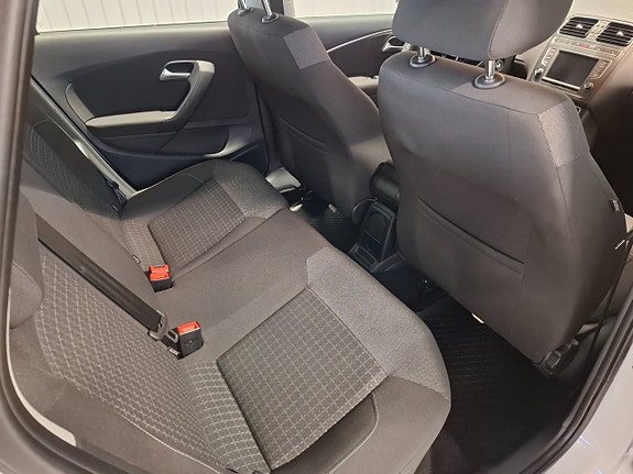 Volkswagen Polo 14 of 15