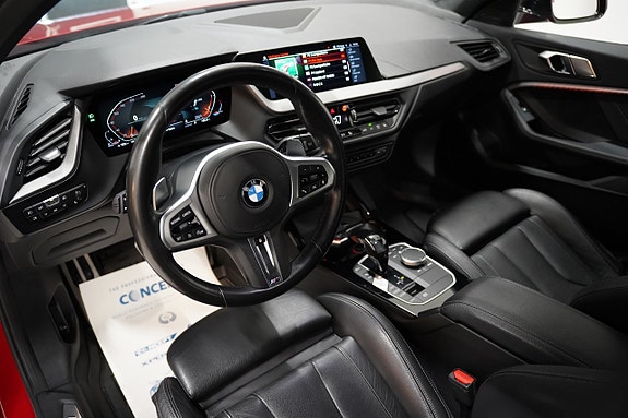 BMW 120 9 of 25