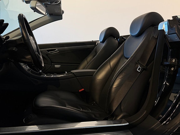 Mercedes-Benz SL350 7 of 16