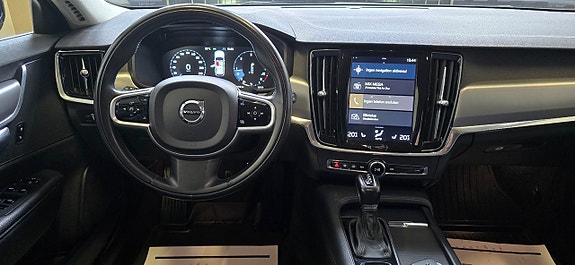 Volvo V90 17 of 23