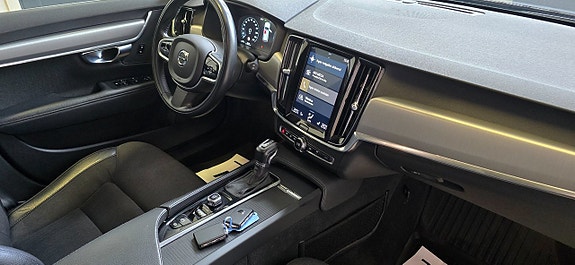 Volvo V90 19 of 23