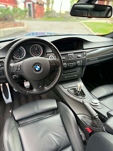 BMW M3 6 of 7