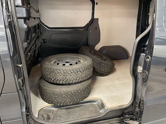 Renault Trafic 7 of 9