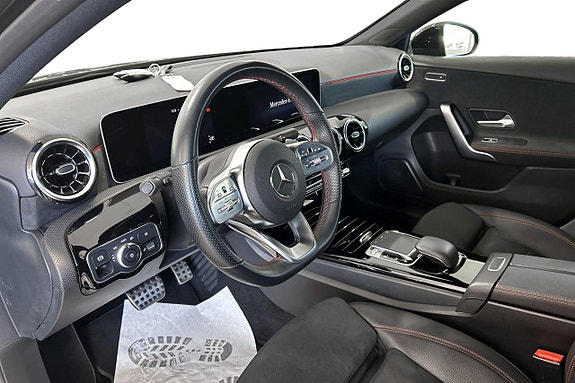 Mercedes-Benz A180 6 of 11