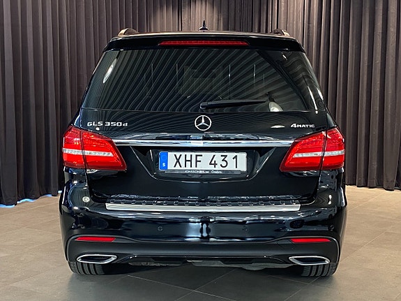 Mercedes-Benz GLS350 d 2 of 30