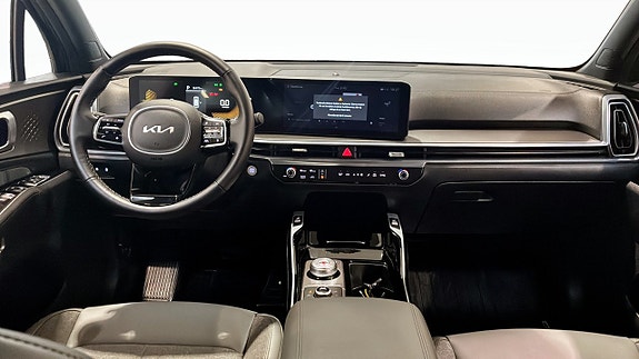 Kia Sorento 7 of 12