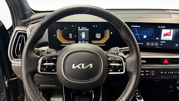 Kia Sorento 10 of 12