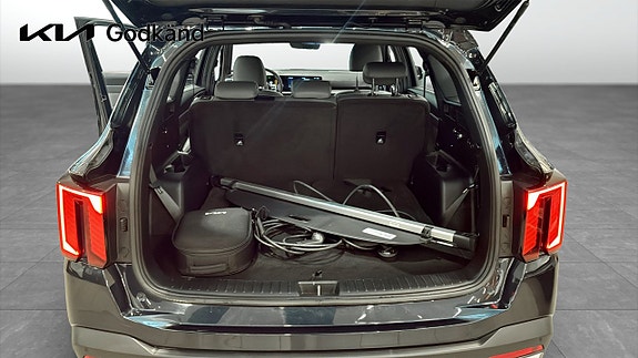 Kia Sorento 12 of 12