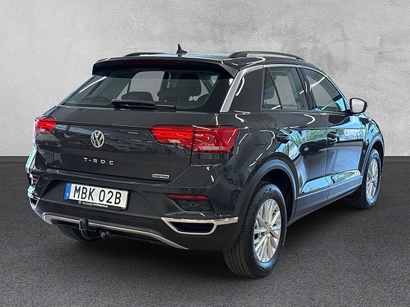 Volkswagen T-Roc 5 of 5