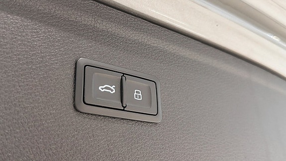 Audi Q5 11 of 26