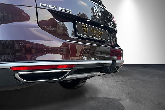Volkswagen Passat Alltrack 6 of 22